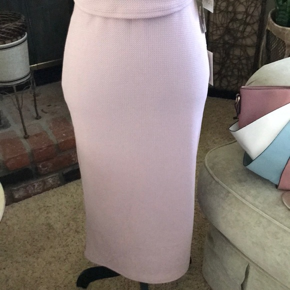 NWT Timing Mauve 2 Piece Tank Top And Skirt Set - Picture 4 of 7